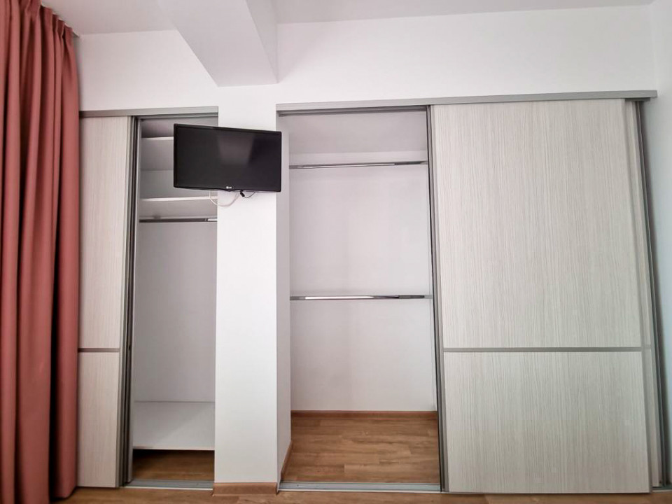 2 Camere decomandat de inchiriat in zona Casa de Cultura Constanta — fotografie 12