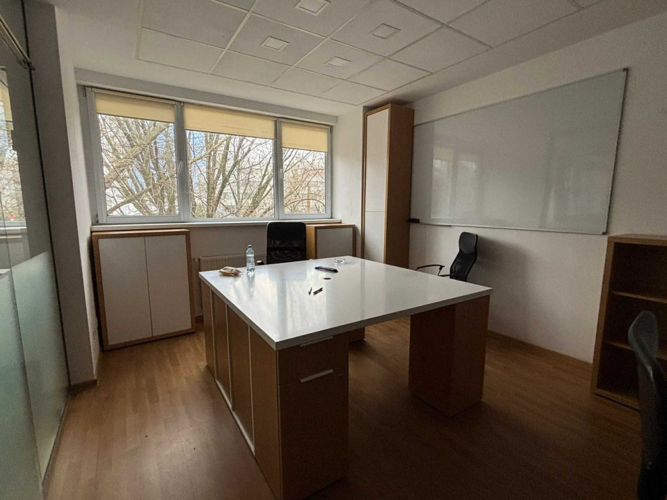 spatiu Birouri  4 Camere Pipera Bucuresti — fotografie 2
