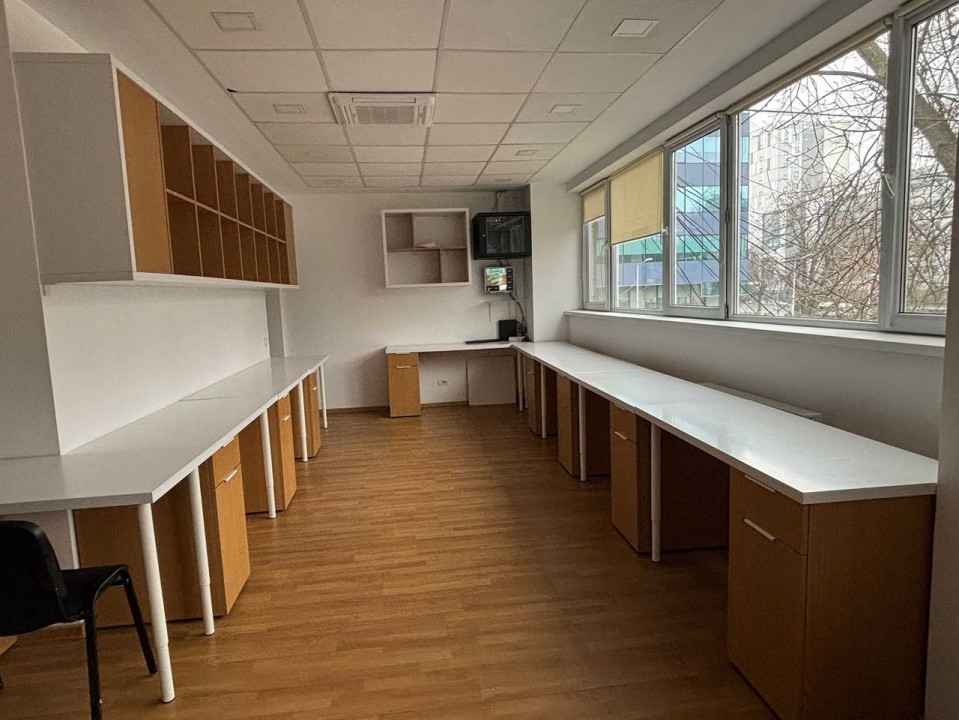 spatiu Birouri  4 Camere Pipera Bucuresti — fotografie 5