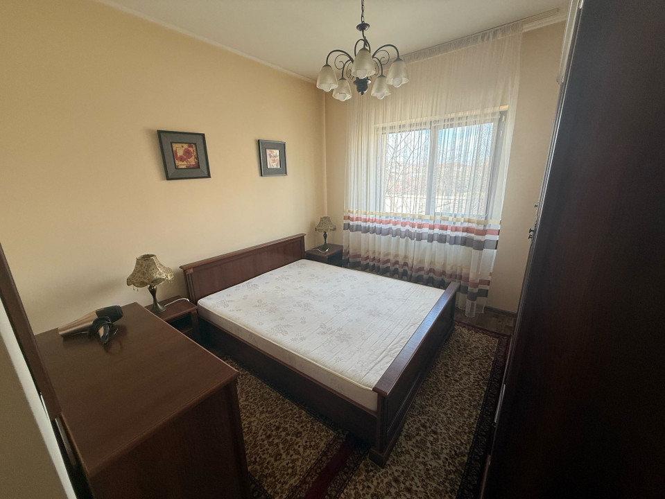Casa  3 Camere Central Pantelimon — fotografie 18