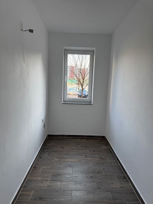Închiriere Spațiu Comercial / Birouri - Avantgarden BV — fotografie 3