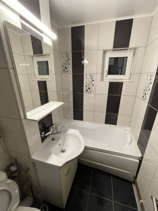  Apartament 3 Camere Mihai Bravu Ploiesti — fotografie 12