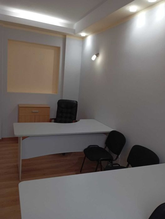 Spatiu Comercial / Birouri- Zona AUla Universitatii Brasov — fotografie 2
