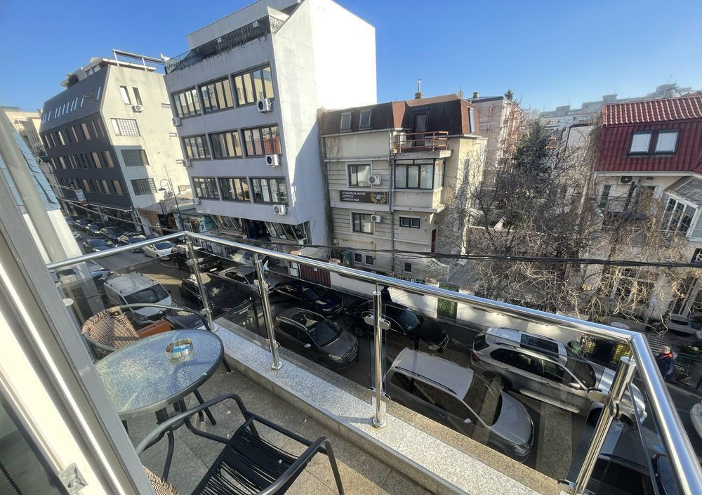 Spațiu birouri utilat 6 posturi — fotografie 6