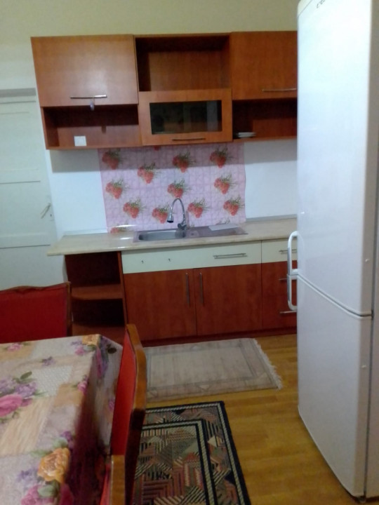Casa duplex de inchiriat Baia Mare Horea Curte 2 Parcari 2 Balcoane — fotografie 6
