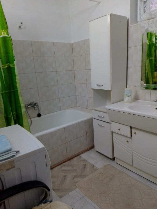 Casa duplex de inchiriat Baia Mare Horea Curte 2 Parcari 2 Balcoane — fotografie 7