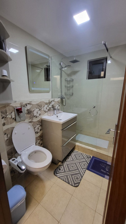 Apartament de inchiriat cu trei camere in zona Brotacei — fotografie 7