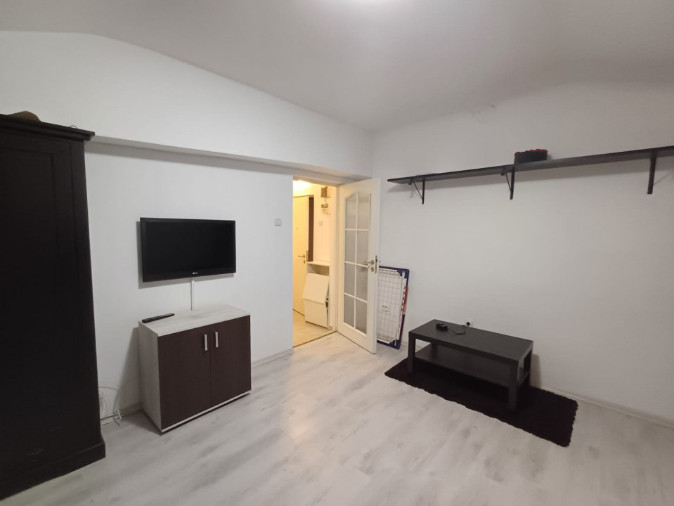 Gara de Nord I Garsoniera I Centrala I 30mp I Renovat I Fara RS — fotografie 5