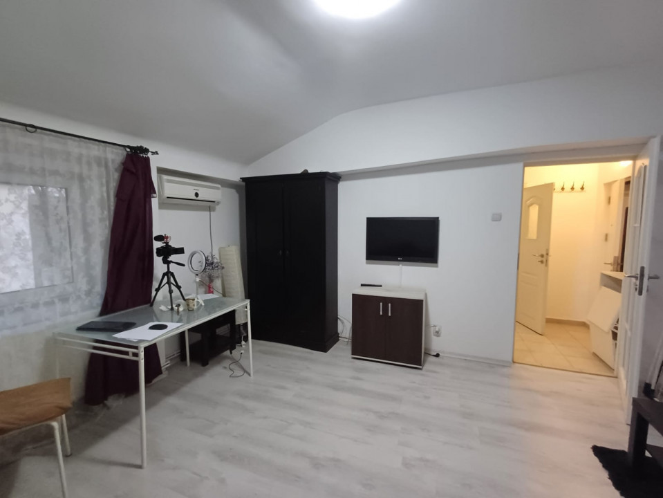 Gara de Nord I Garsoniera I Centrala I 30mp I Renovat I Fara RS — fotografie 6